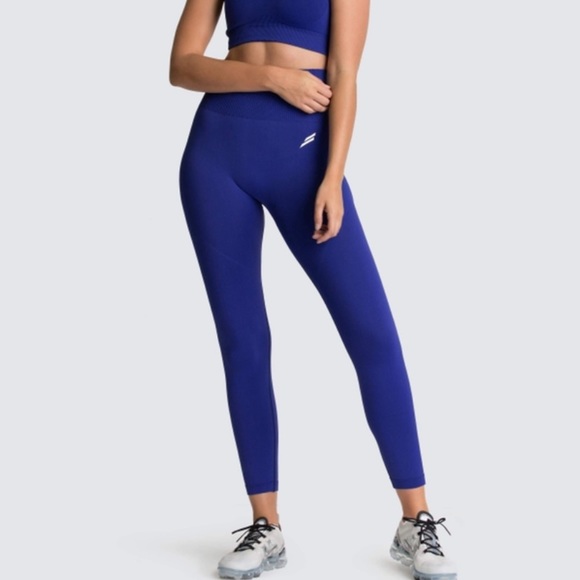 DOYOUEVEN Leggings